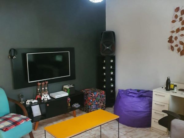 Casa Venda Jardim Jussara Metrô Vila Sonia com 2 Dormitórios 06 Vagas Garagem