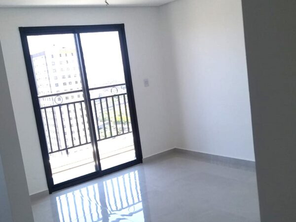 Apartamento 2 Quartos Banheiro Cozinha Varanda Artur Alvin SP