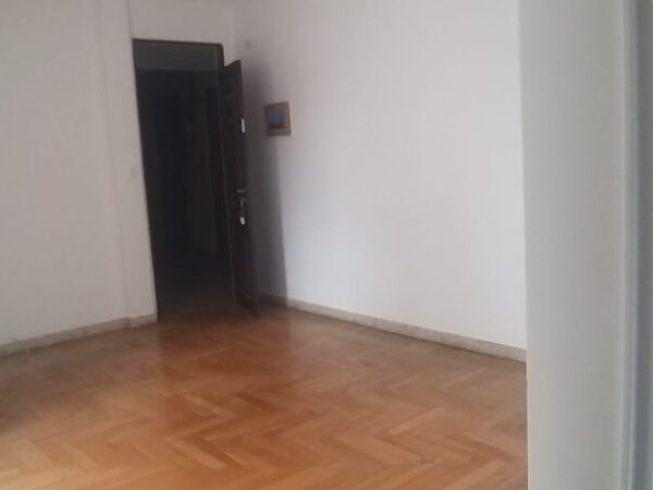 Apartamento para Venda e Locação 2 Quartos Vaga Vila Monumento SP