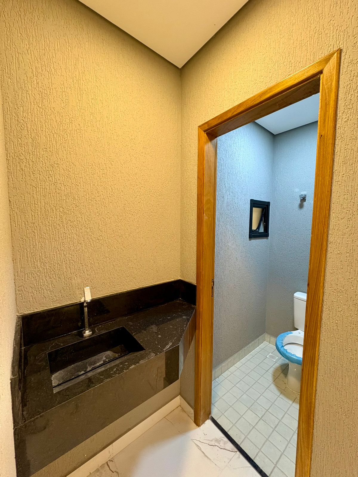 Sobrado à Venda 3 Quartos 3 Suítes 3 Vagas Penha-SP Sobrado à Venda 3 Quartos 3 Suítes 3 Vagas Penha-SP