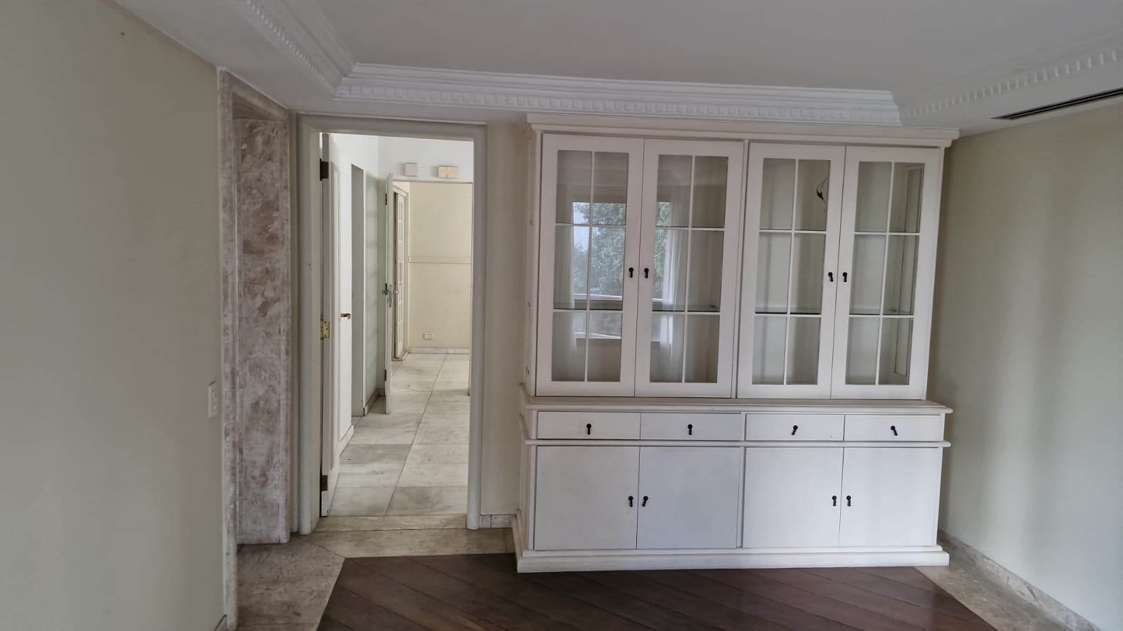 Apartamento à Venda 3 Quartos 3 Suites 3 Vagas 308 m² Jd Paulista SP Apartamento à Venda 3 Quartos 3 Suites 3 Vagas 308 m² Jd Paulista SP
