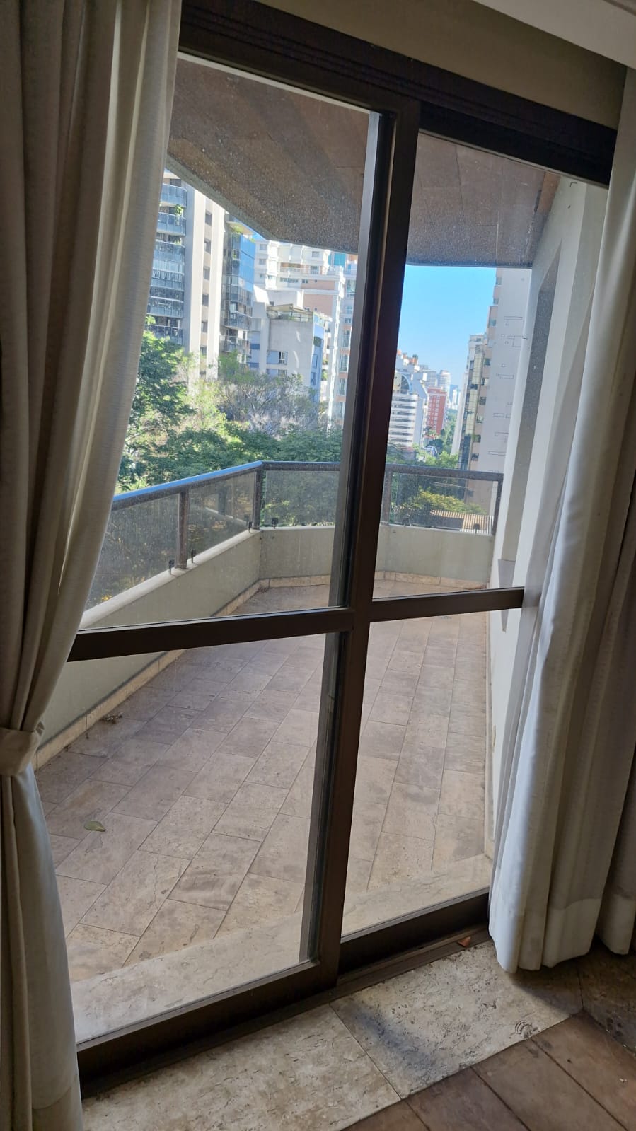 Apartamento à Venda 3 Quartos 3 Suites 3 Vagas 308 m² Jd Paulista SP Apartamento à Venda 3 Quartos 3 Suites 3 Vagas 308 m² Jd Paulista SP