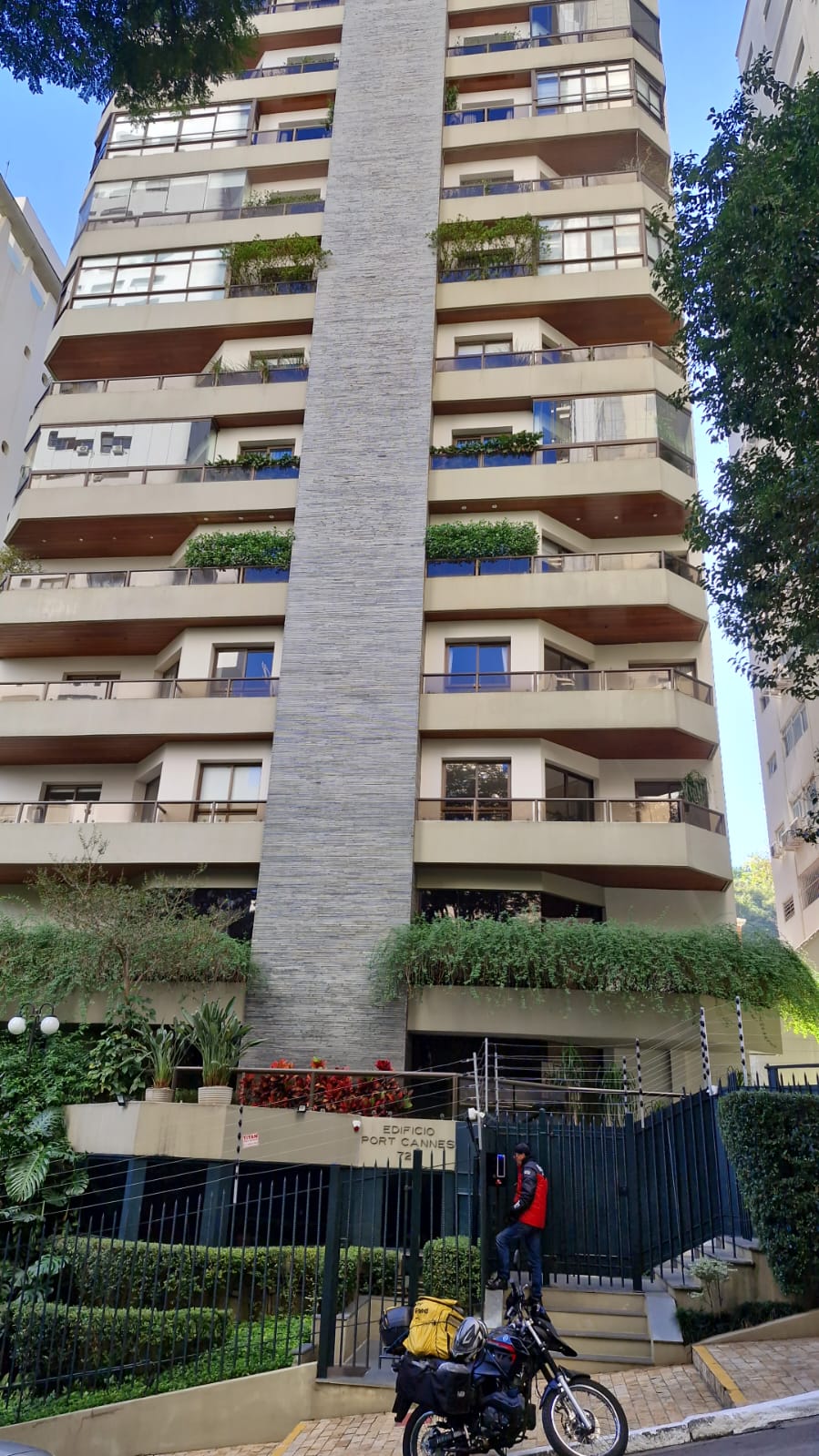 Apartamento à Venda 3 Quartos 3 Suites 3 Vagas 308 m² Jd Paulista SP Apartamento à Venda 3 Quartos 3 Suites 3 Vagas 308 m² Jd Paulista SP